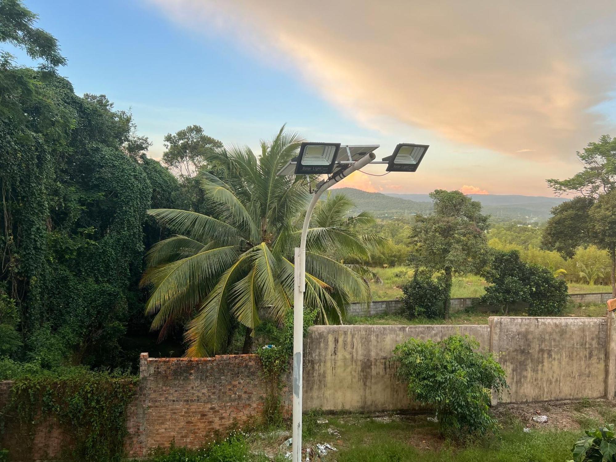Bungalow Sáng Tươi Mountains Phu Quoc Esterno foto